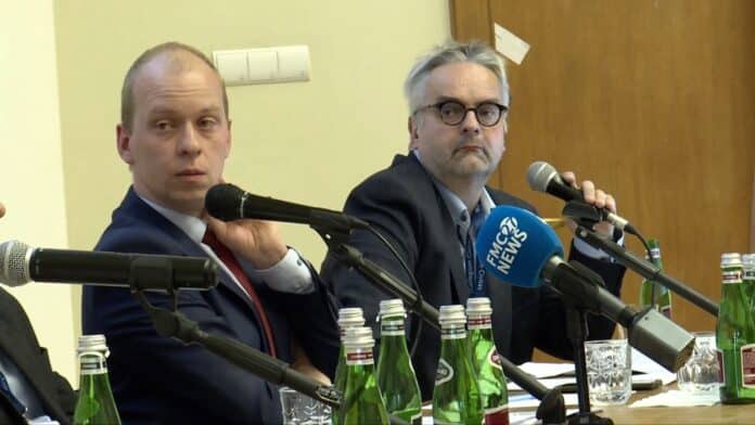 Rewolucja w polskich służbach