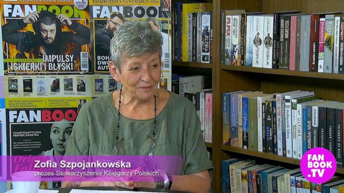 Alarmujący raport: Księgarnie upadają!